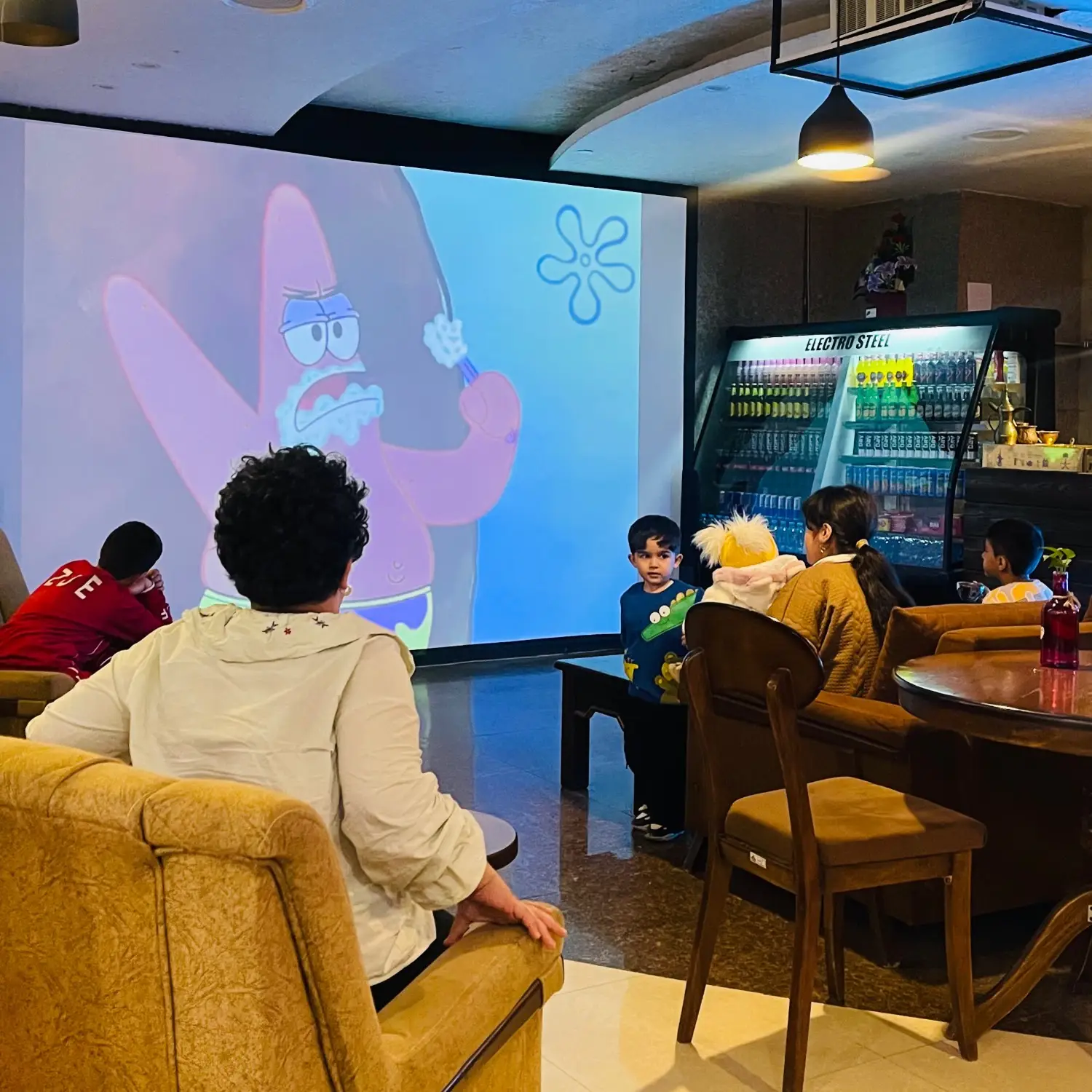 coffeeshop-sagha-2