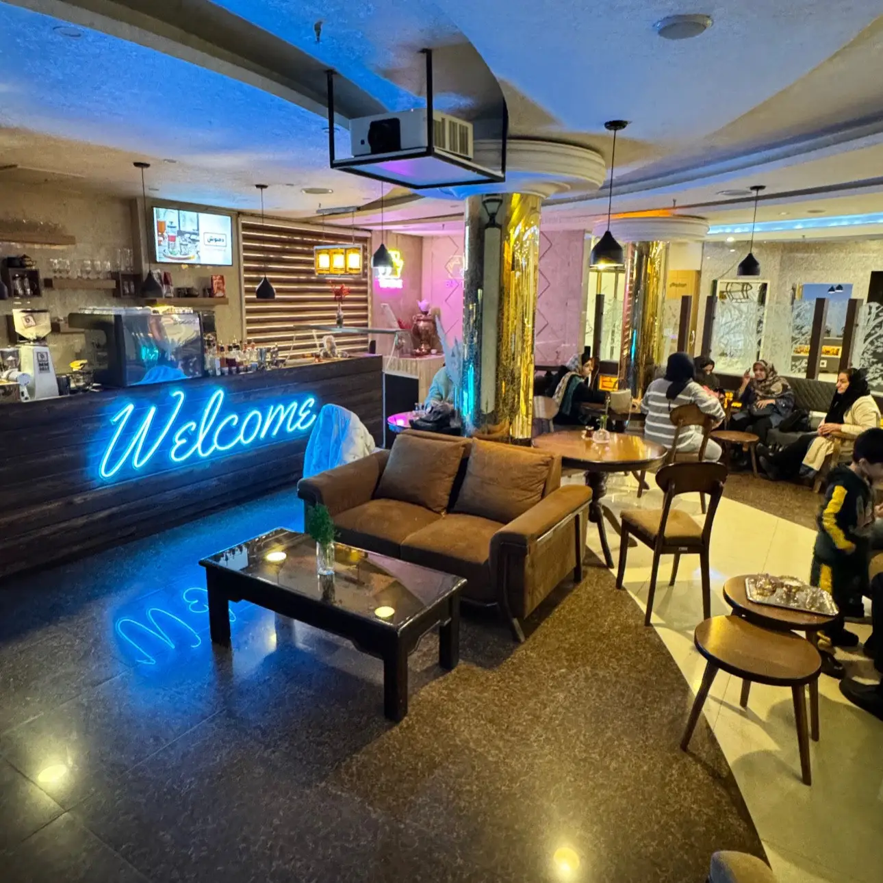 coffeeshop-sagha-3